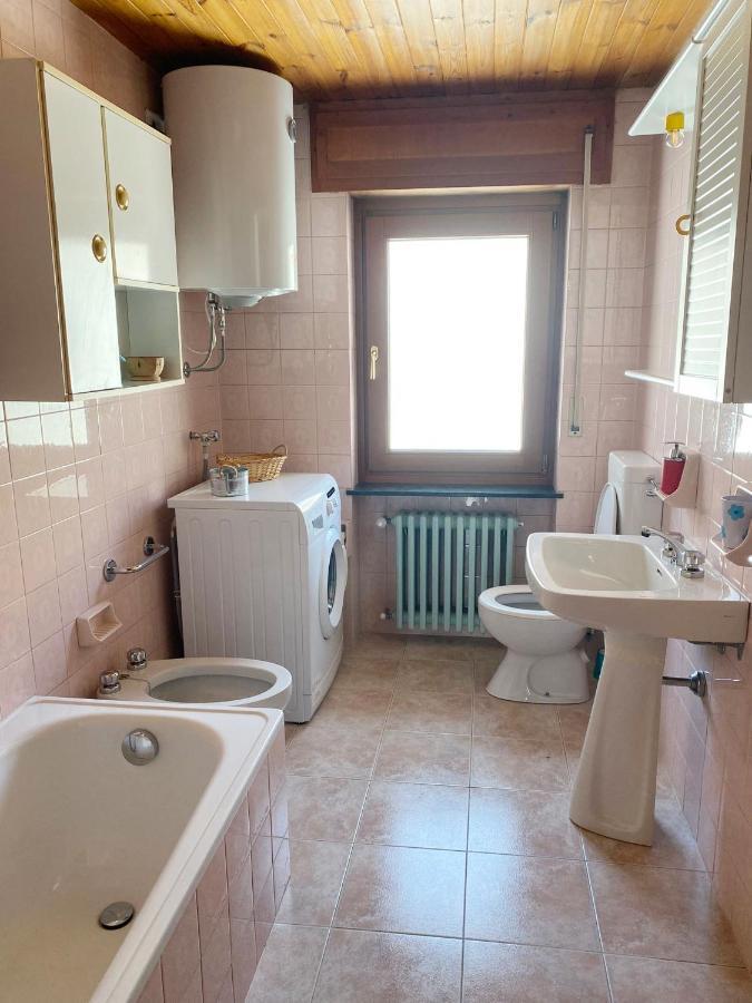 La Rondine - Panoramico 6 Posti Letto In Apartment Champoluc