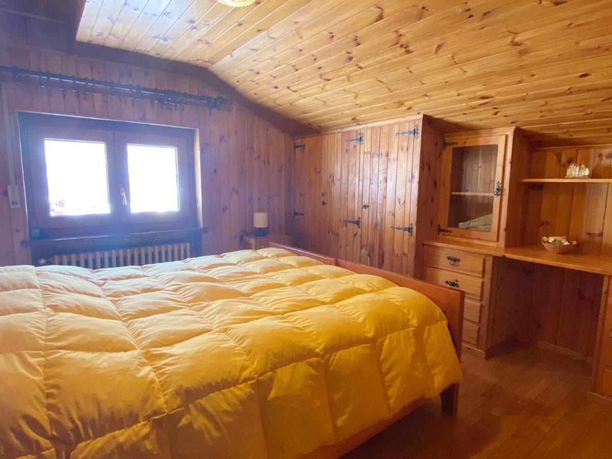 La Rondine - Panoramico 6 Posti Letto In Champoluc